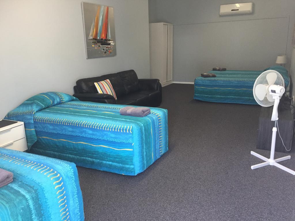 Clarence Head Caravan Park Илука Экстерьер фото